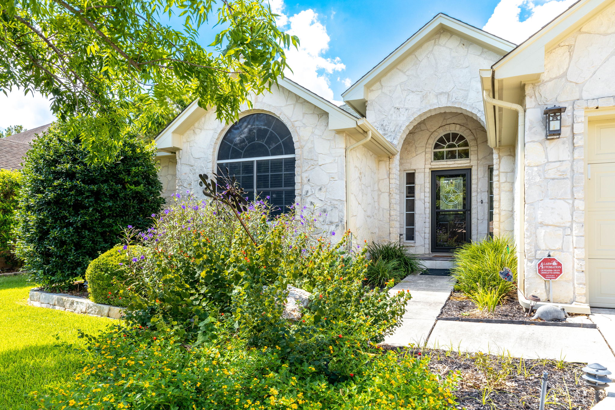 2166 N Ranch Estates Blvd, New Braunfels, TX 78130, USA Photo 4