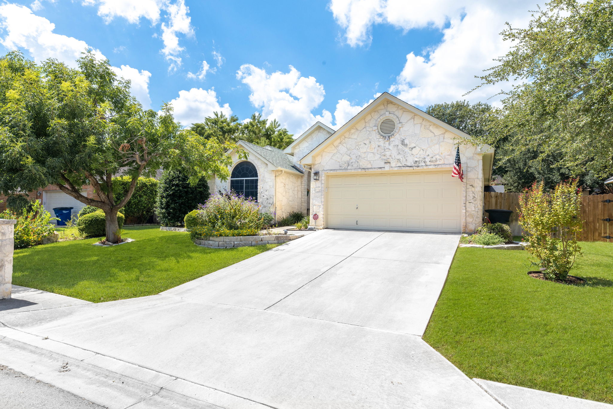 2166 N Ranch Estates Blvd, New Braunfels, TX 78130, USA Photo 1