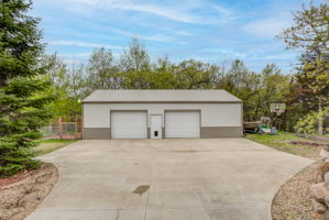 Detached Garage