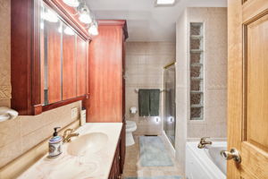 12_Interior