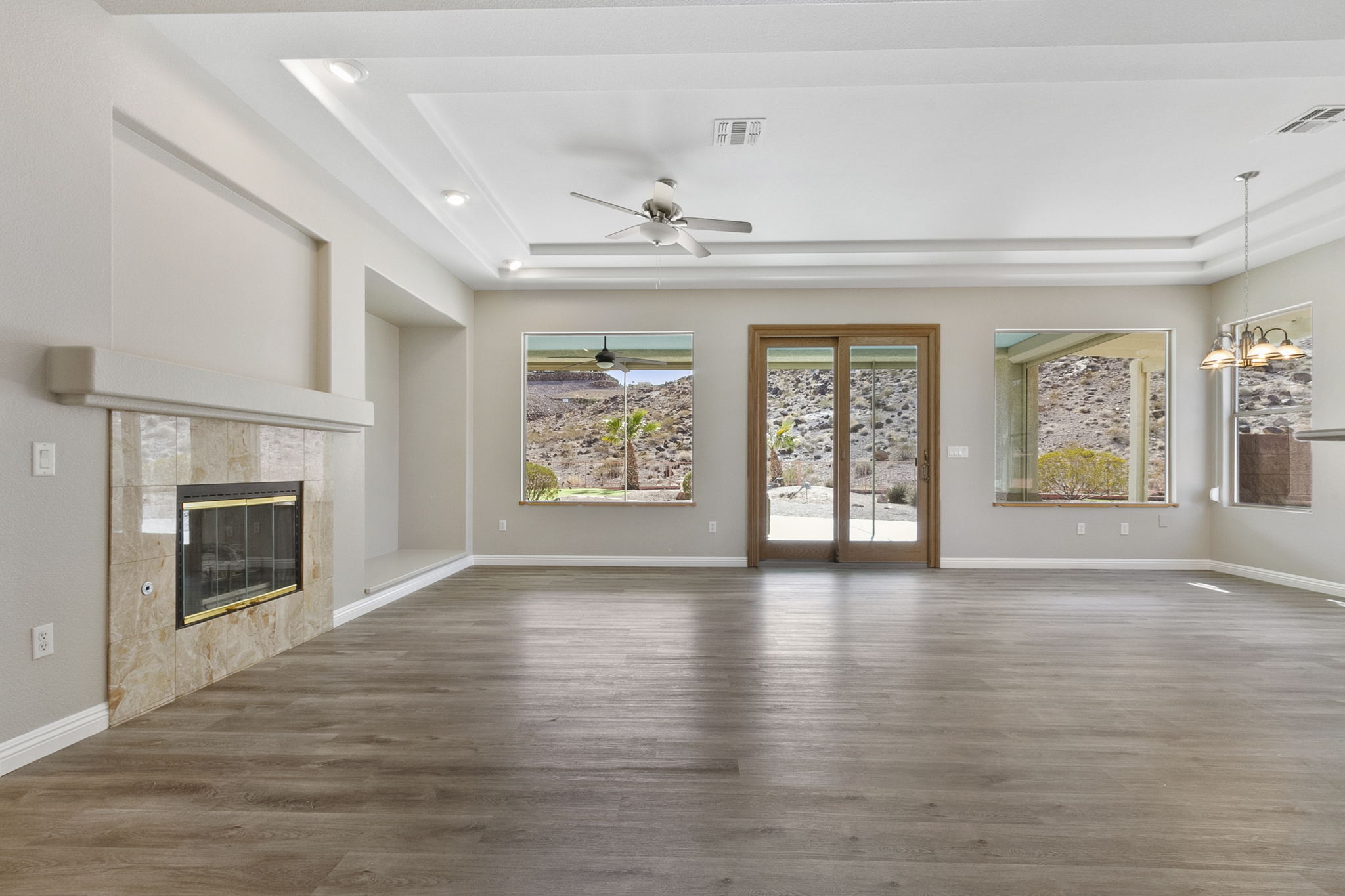 2169 Tiger Willow Dr, Henderson, NV 89012, USA Photo 6