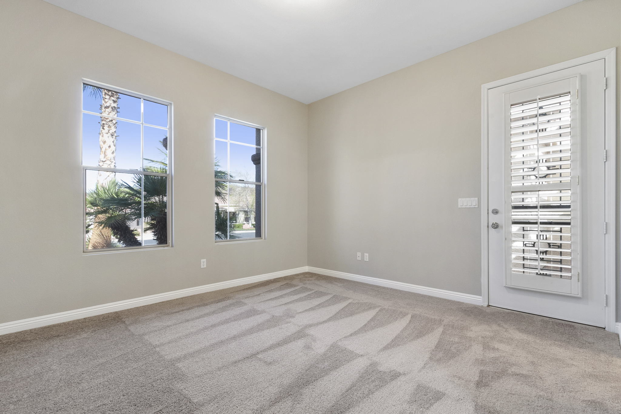 2169 Tiger Willow Dr, Henderson, NV 89012, USA Photo 17