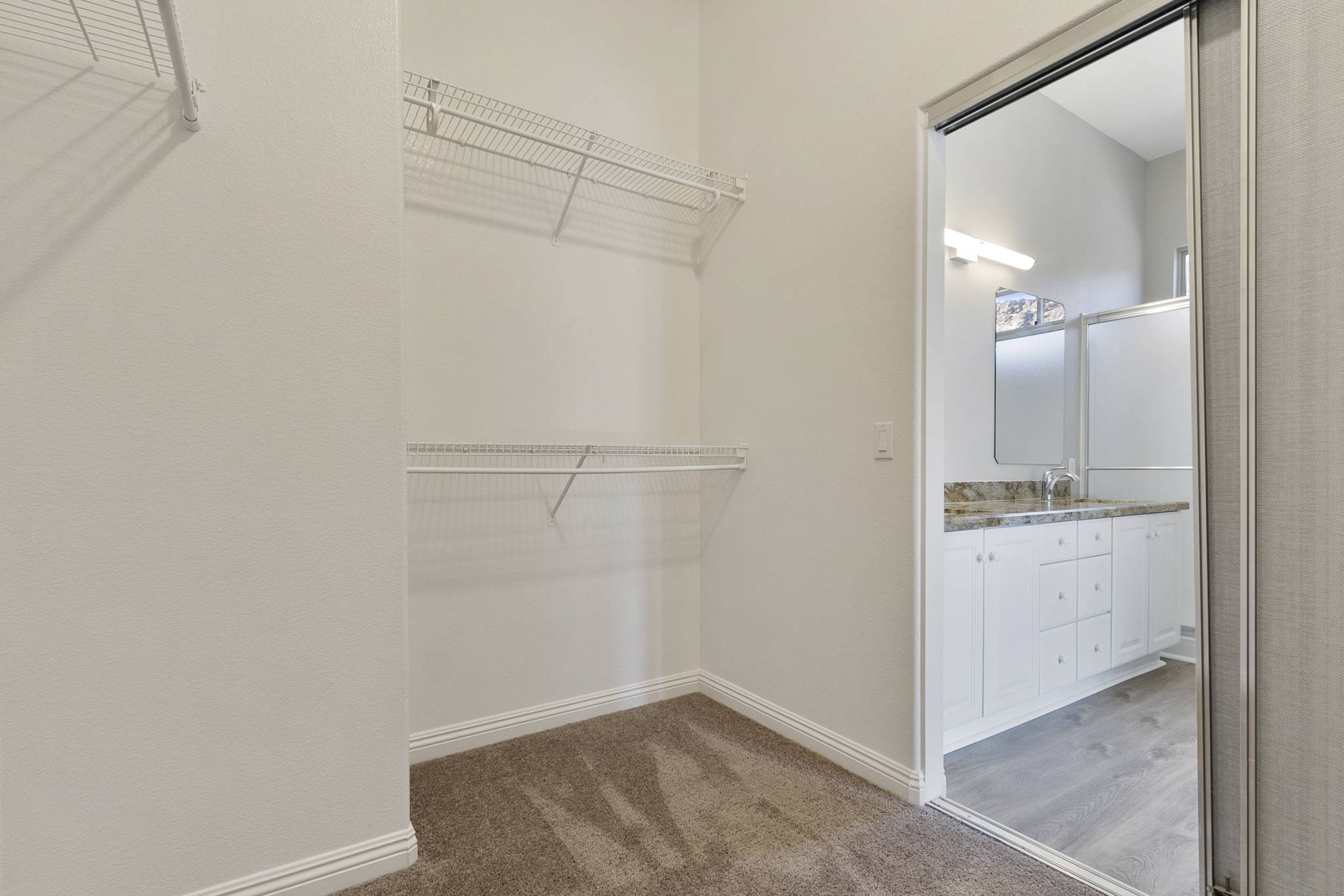 2169 Tiger Willow Dr, Henderson, NV 89012, USA Photo 26