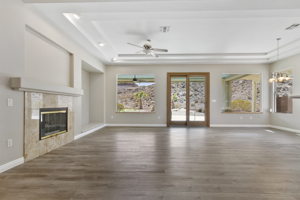 2169 Tiger Willow Dr, Henderson, NV 89012, USA Photo 5