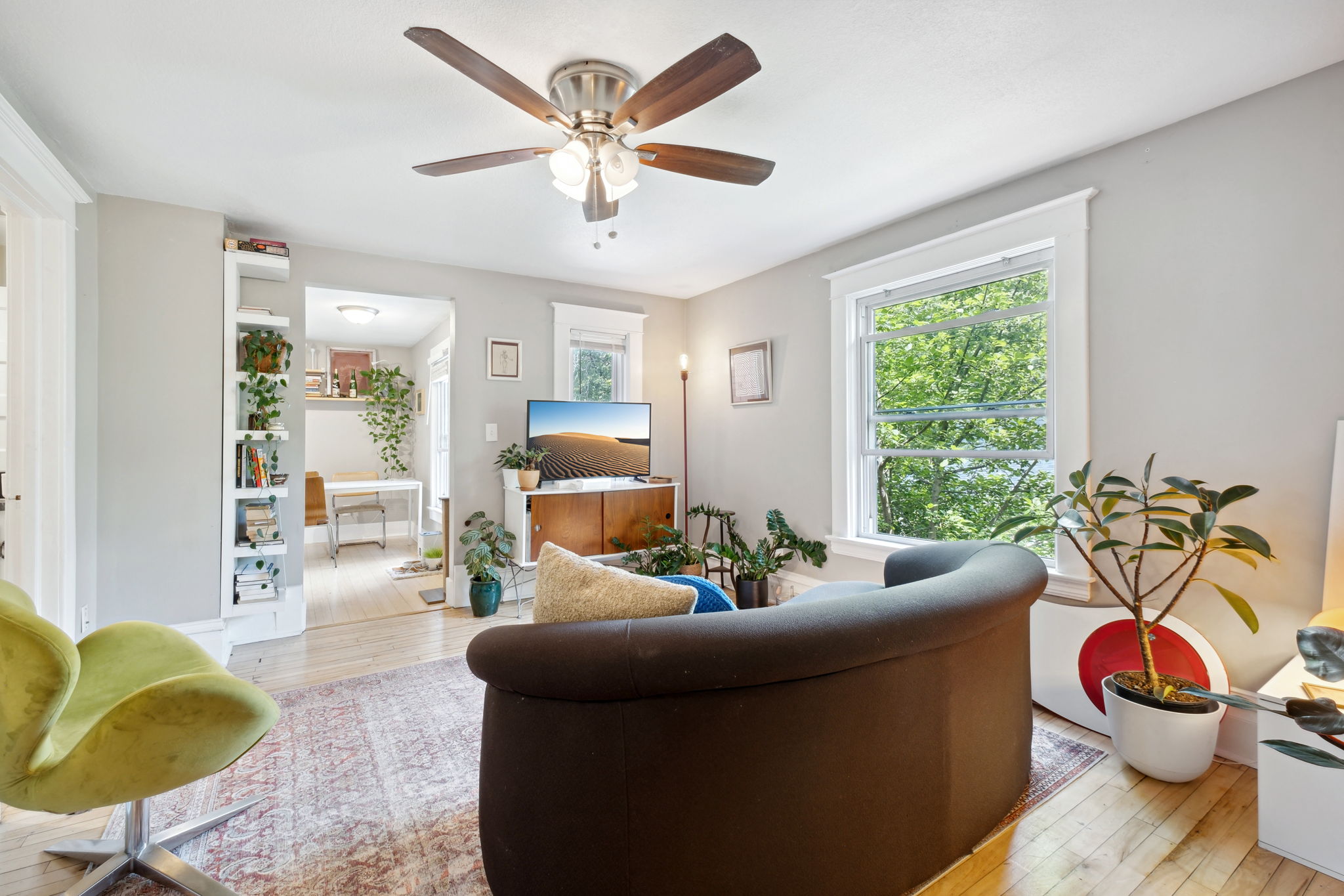 11_Interior