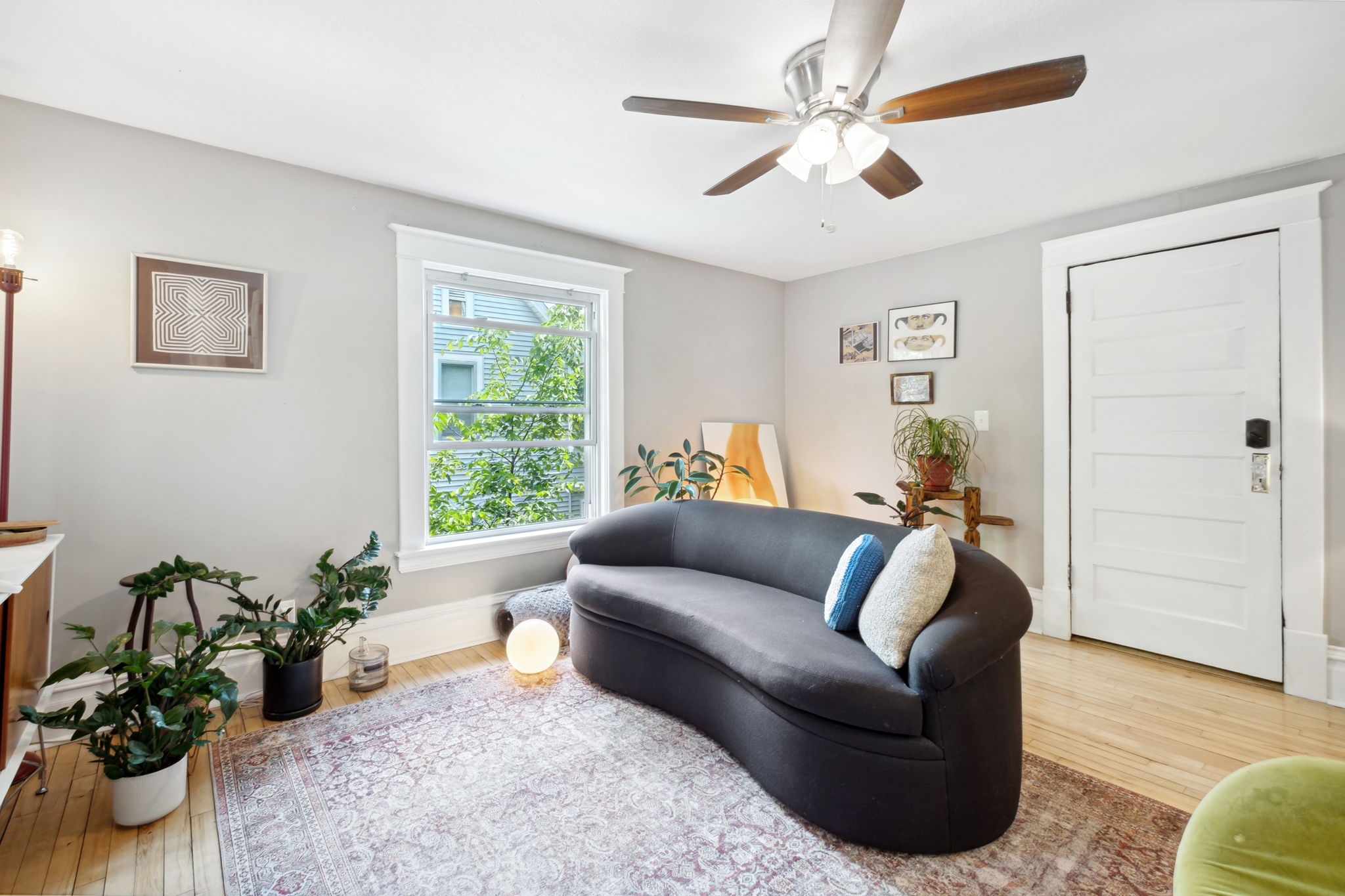 12_Interior