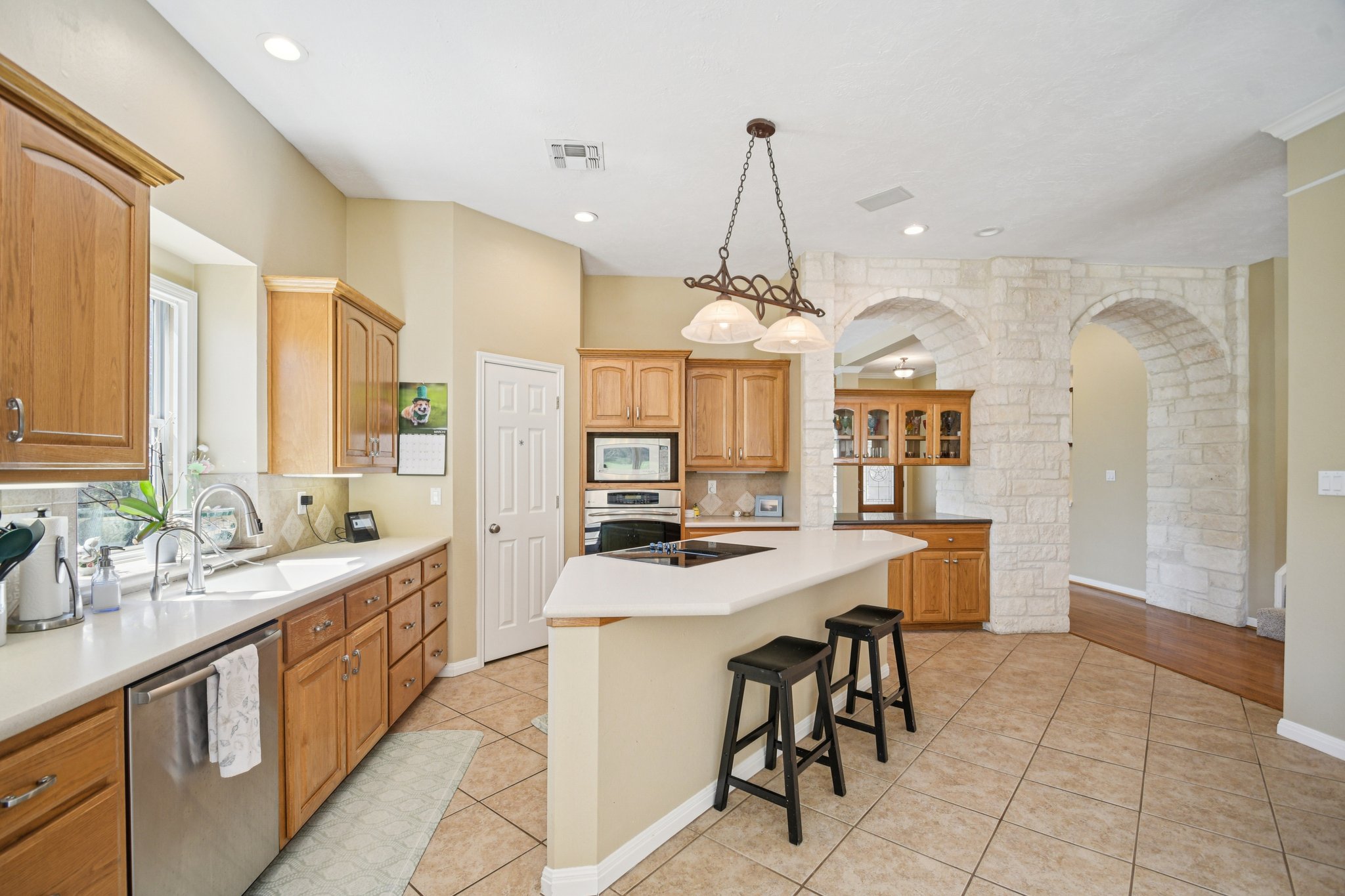 Augusta Dr-S1403-017.jpg