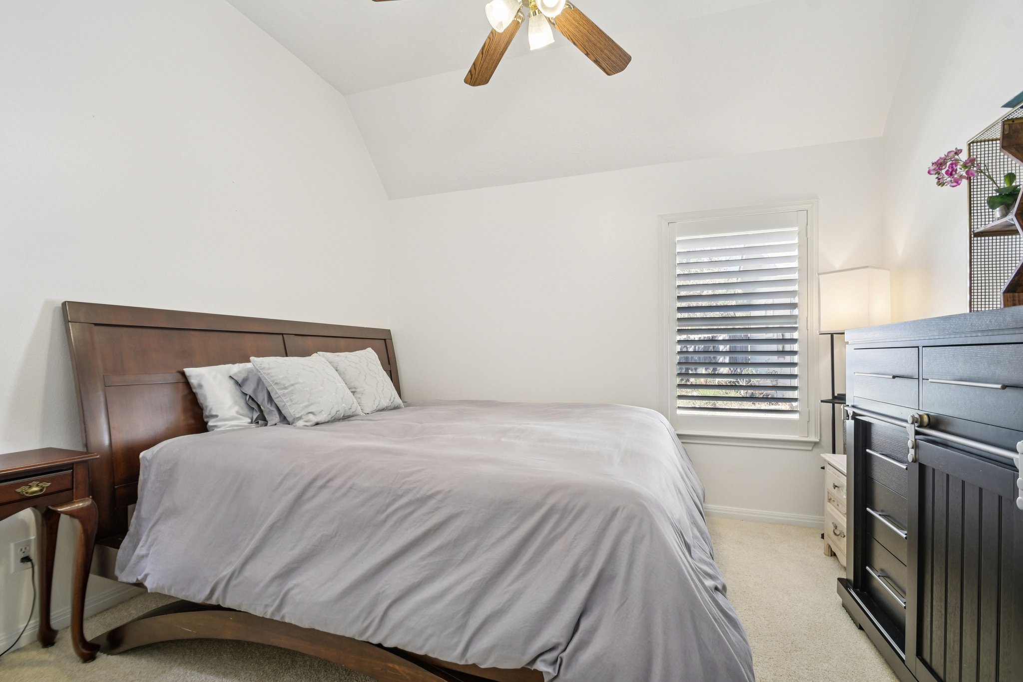 Augusta Dr-S1403-030.jpg