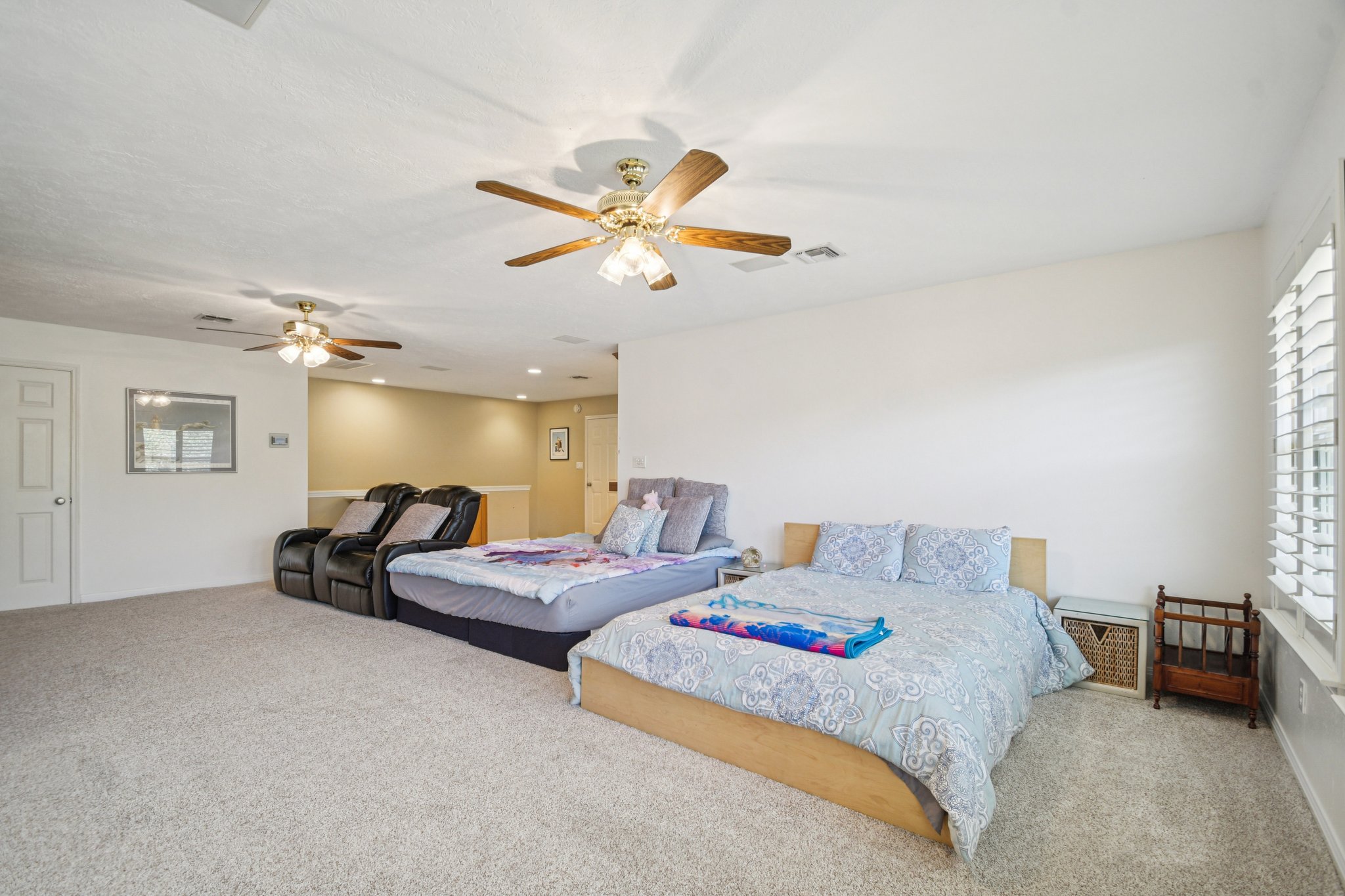 Augusta Dr-S1403-034.jpg