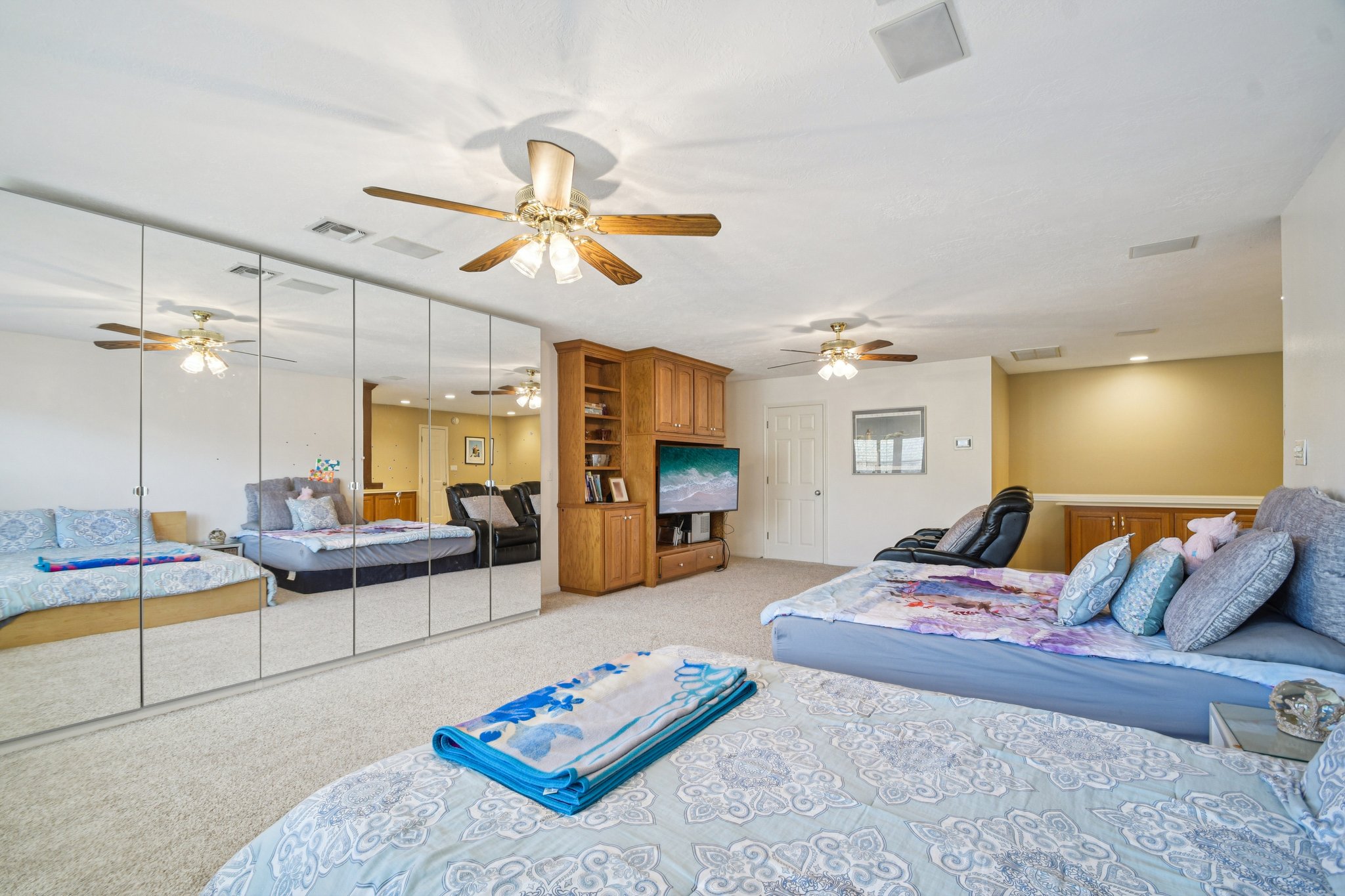 Augusta Dr-S1403-035.jpg