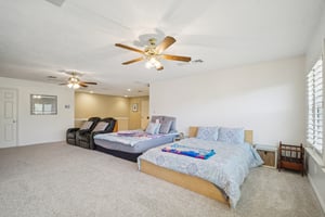 Augusta Dr-S1403-034.jpg