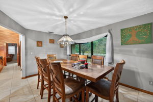 Dining Room 2 of 2