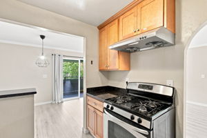 012_F8_217 Kiely Blvd apt b