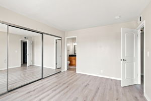 018_F8_217 Kiely Blvd apt b