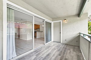 030_F8_217 Kiely Blvd apt b