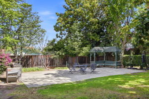034_F8_217 Kiely Blvd apt b