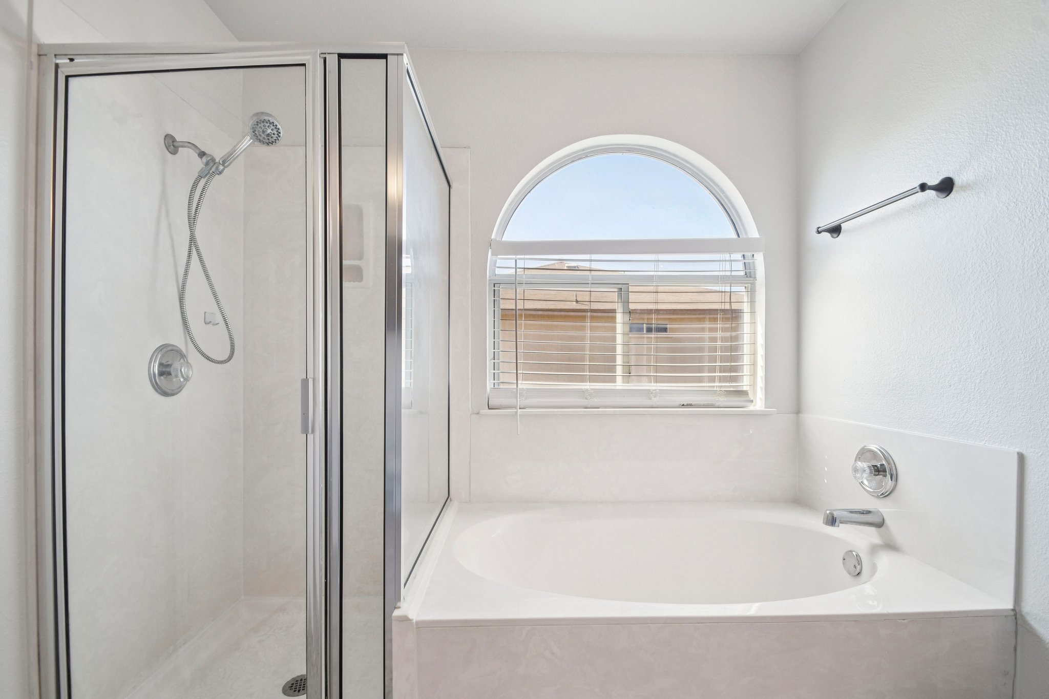 Killian Loop-S2003-028.jpg