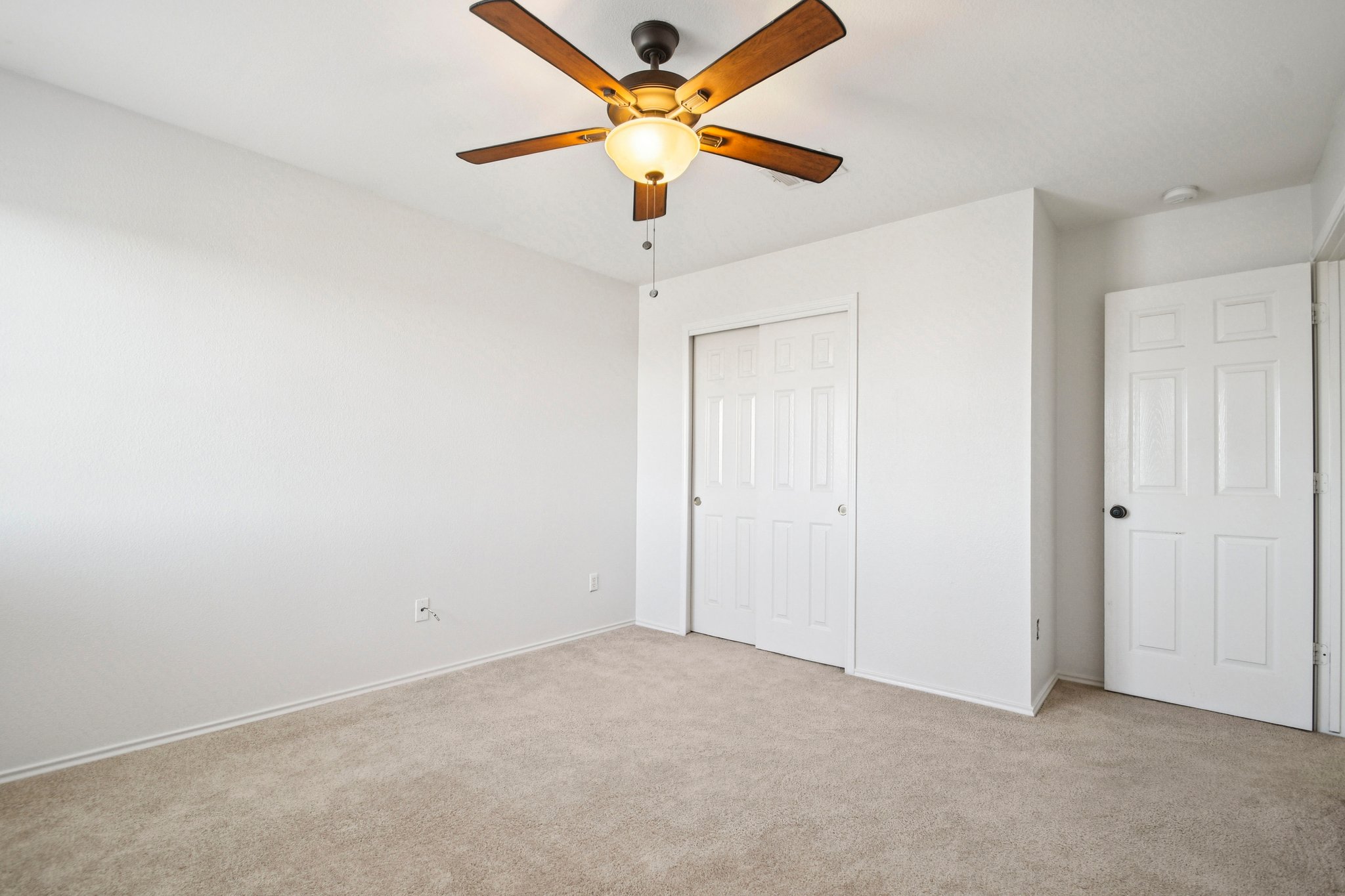 Killian Loop-S2003-032.jpg