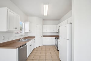 Killian Loop-S2003-013.jpg