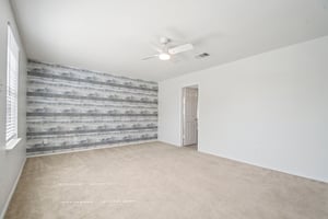 Killian Loop-S2003-025.jpg