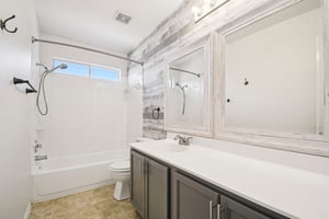 Killian Loop-S2003-030.jpg