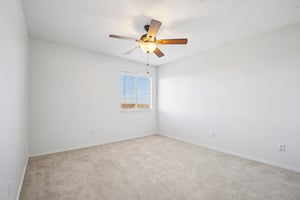 Killian Loop-S2003-031.jpg