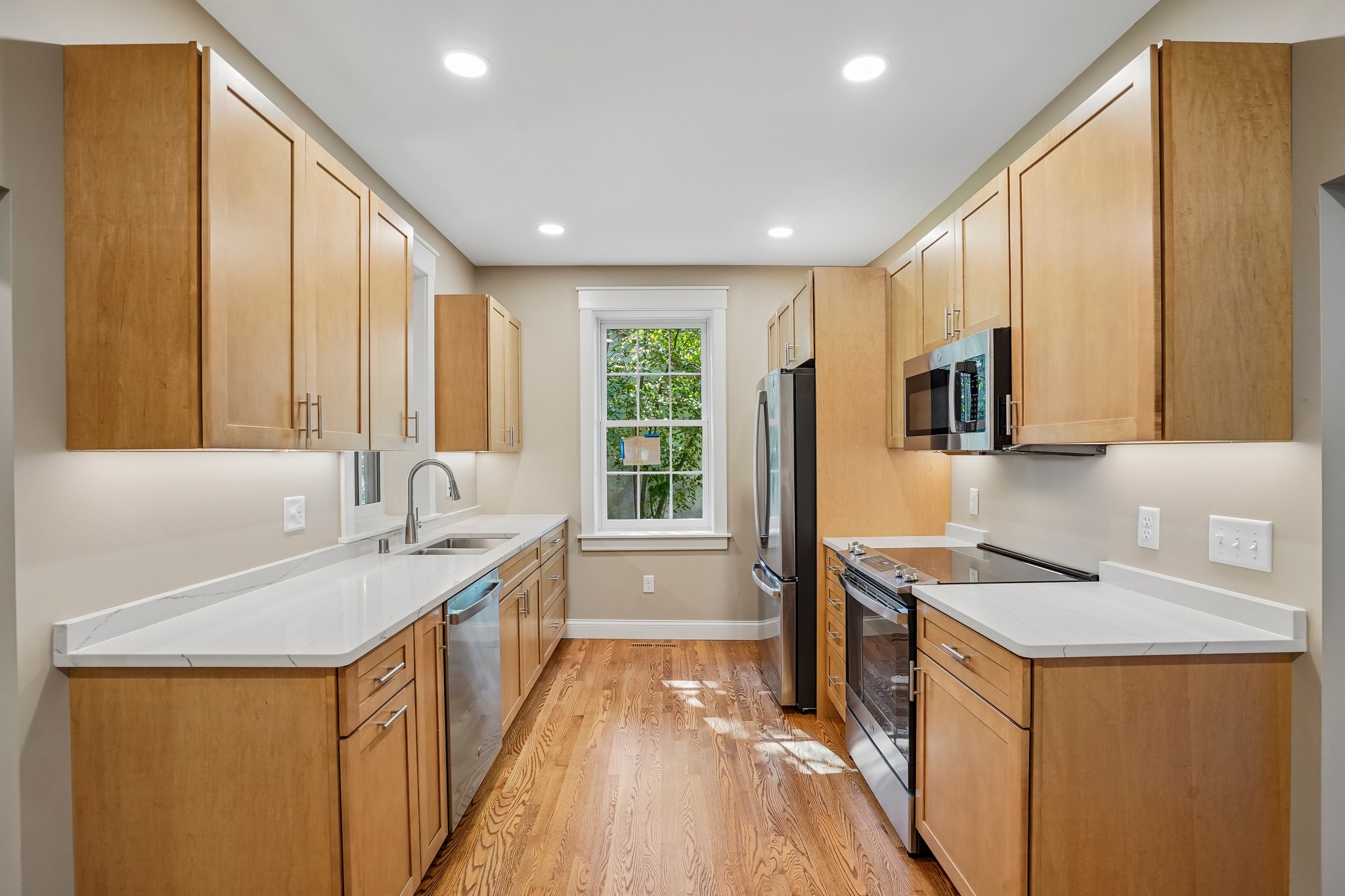 N Chestnut St-S2909-010.jpg
