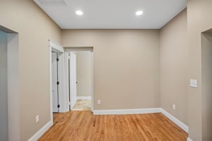 N Chestnut St-S2909-015.jpg