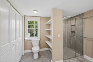 N Chestnut St-S2909-026.jpg