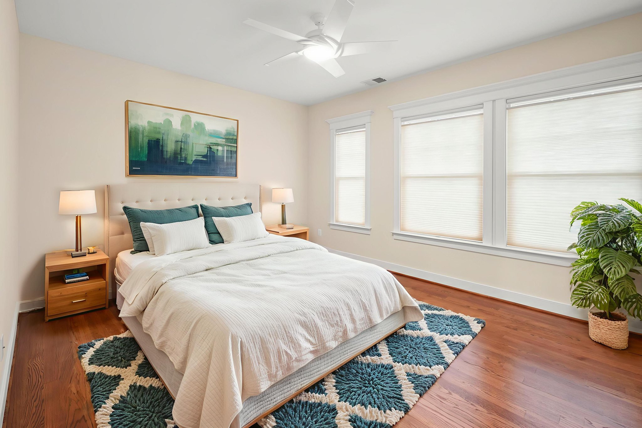 P1289836 virtually staged.jpeg