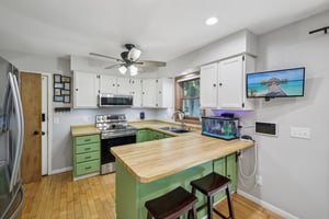 Pocahontas Ln-S0810-023.jpg