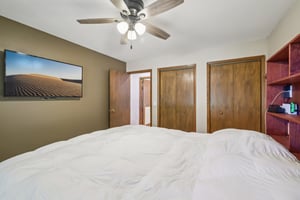Pocahontas Ln-S0810-031.jpg