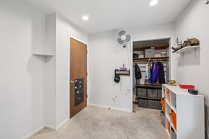 Pocahontas Ln-S0810-036.jpg