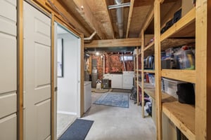 Pocahontas Ln-S0810-055.jpg
