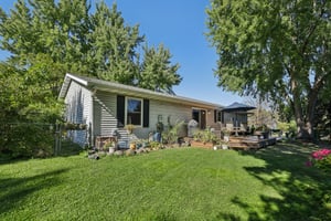 Pocahontas Ln-S0810-063.jpg