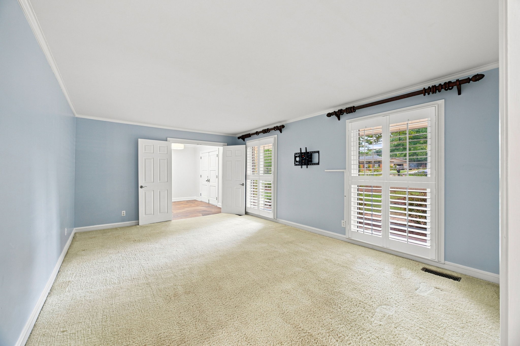 Photo 39