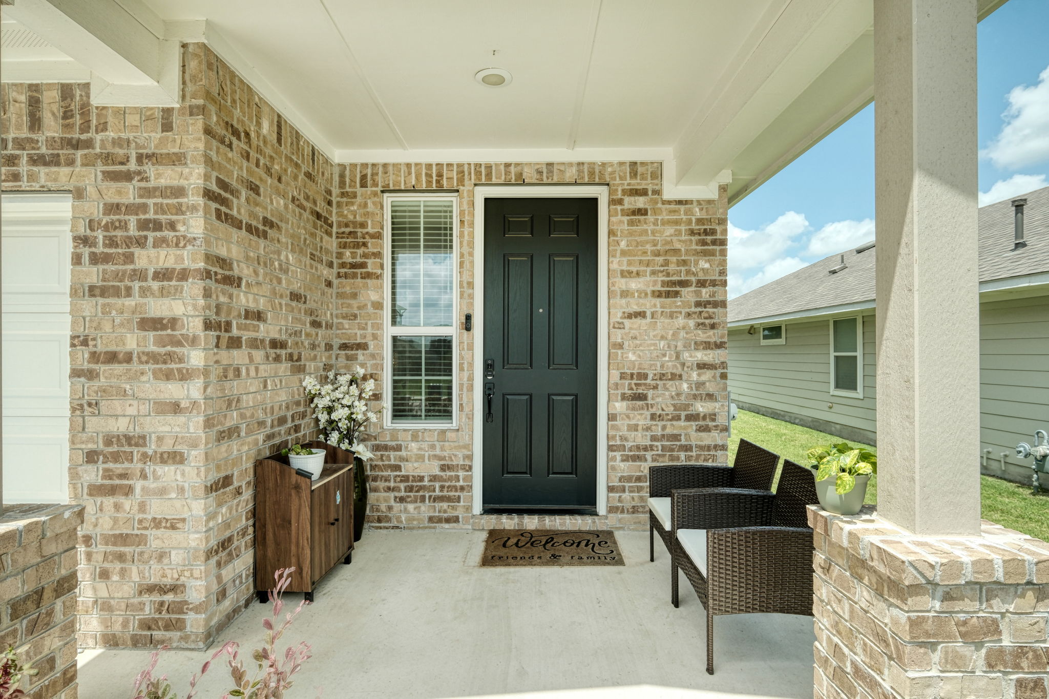 Front Entry Detail