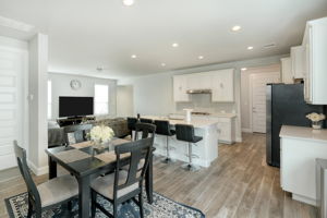 Dining/Kitchen