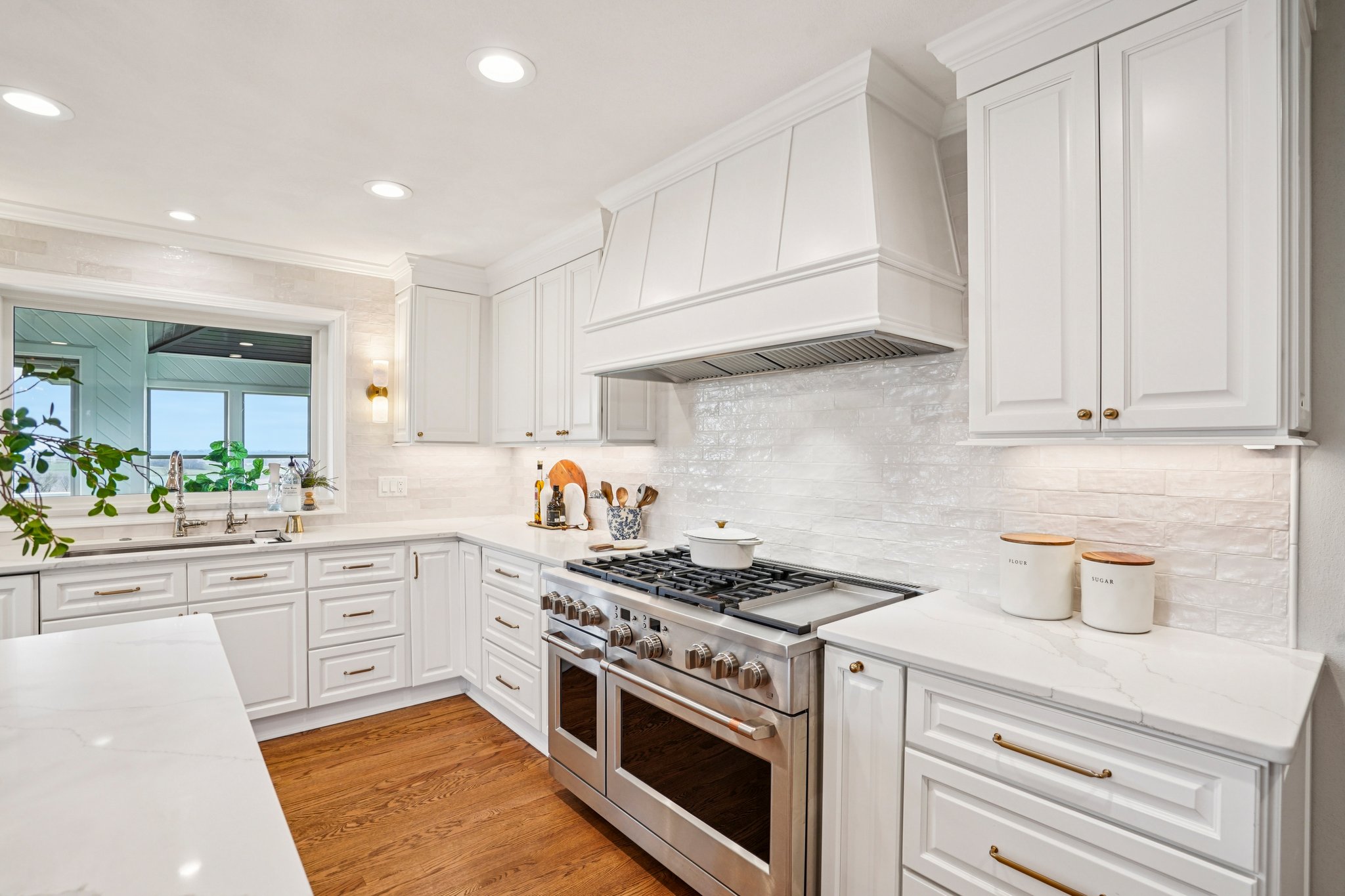 Sunset Dr-S1404-025.jpg