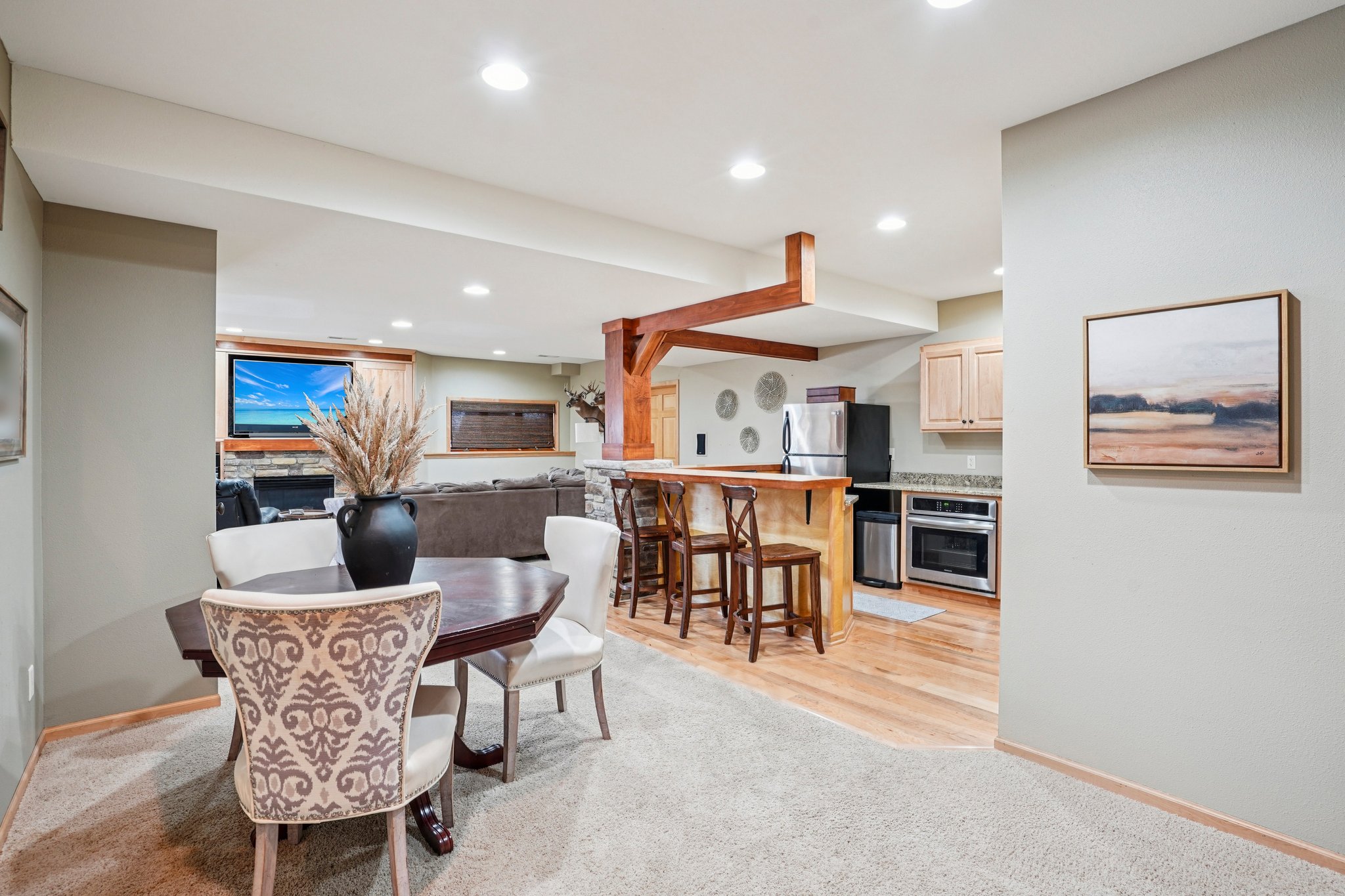 Sunset Dr-S1404-053.jpg