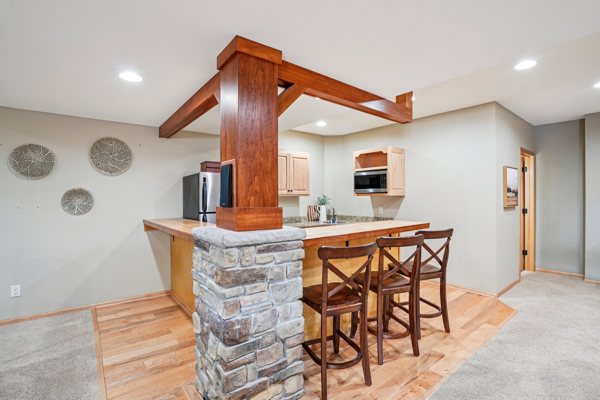 Sunset Dr-S1404-059.jpg