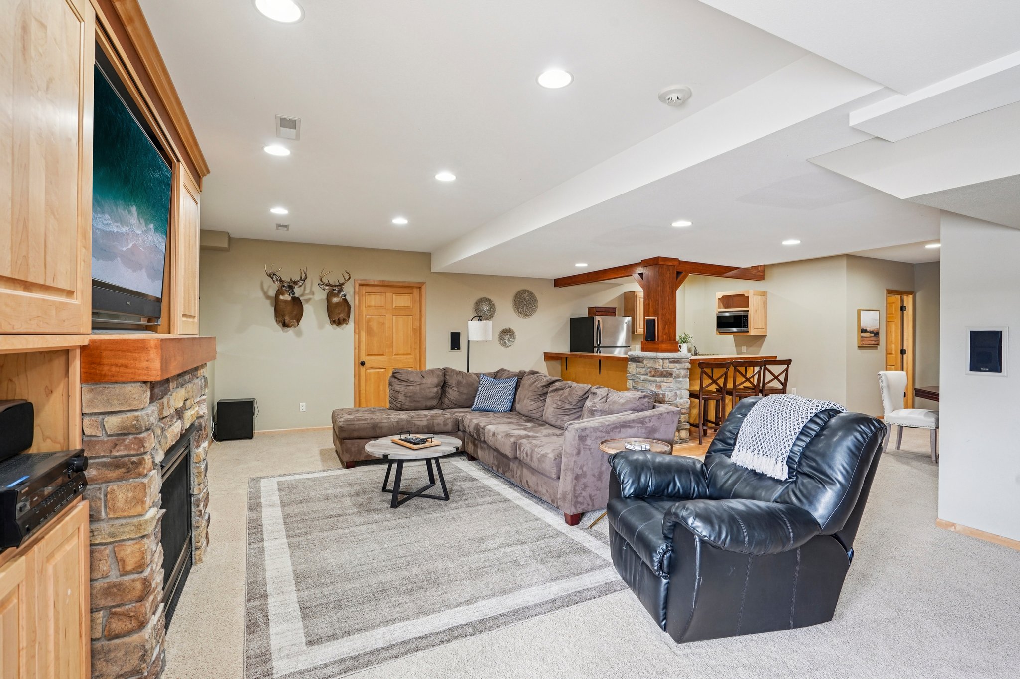 Sunset Dr-S1404-065.jpg