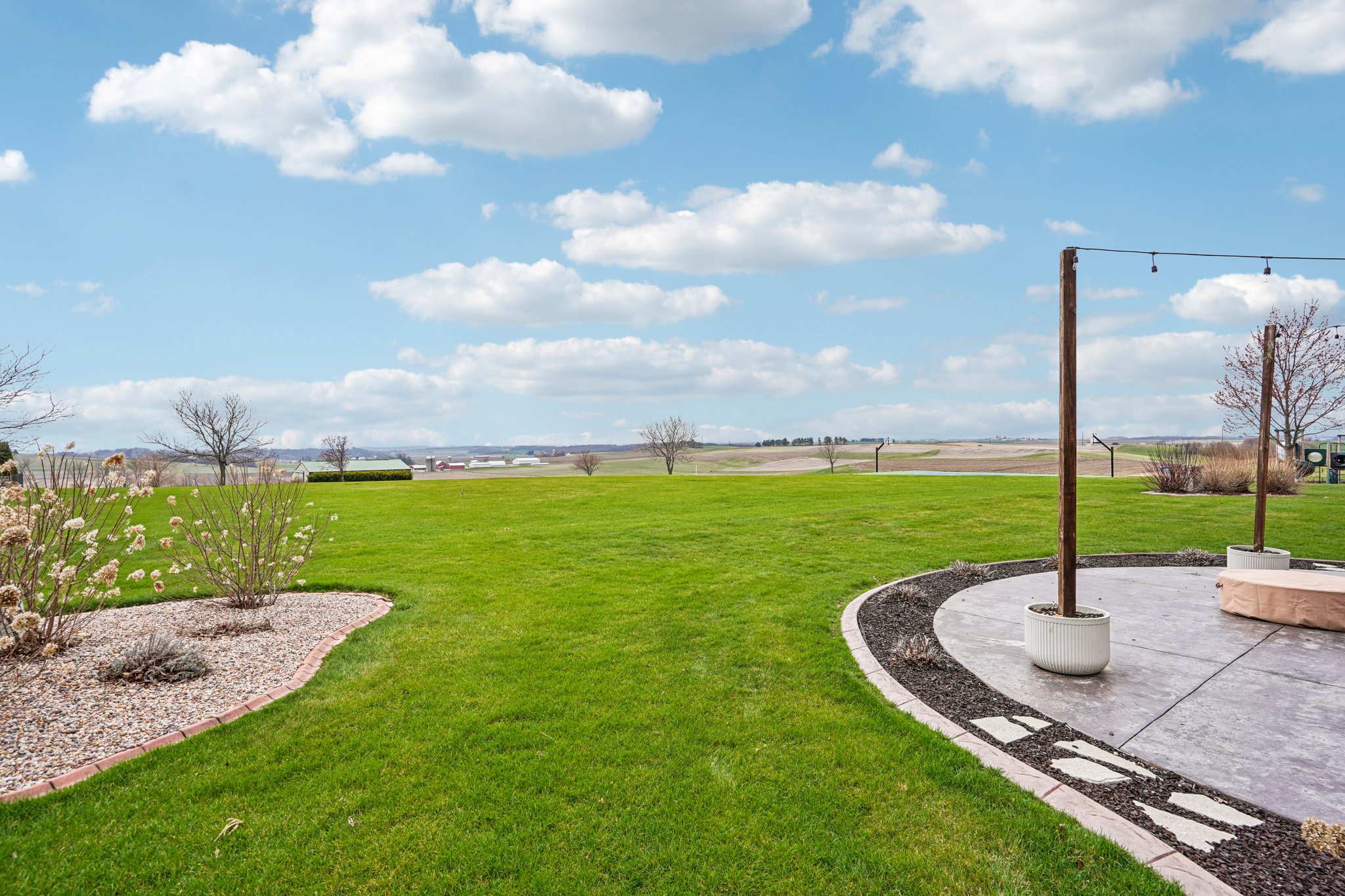 Sunset Dr-S1404-078.jpg