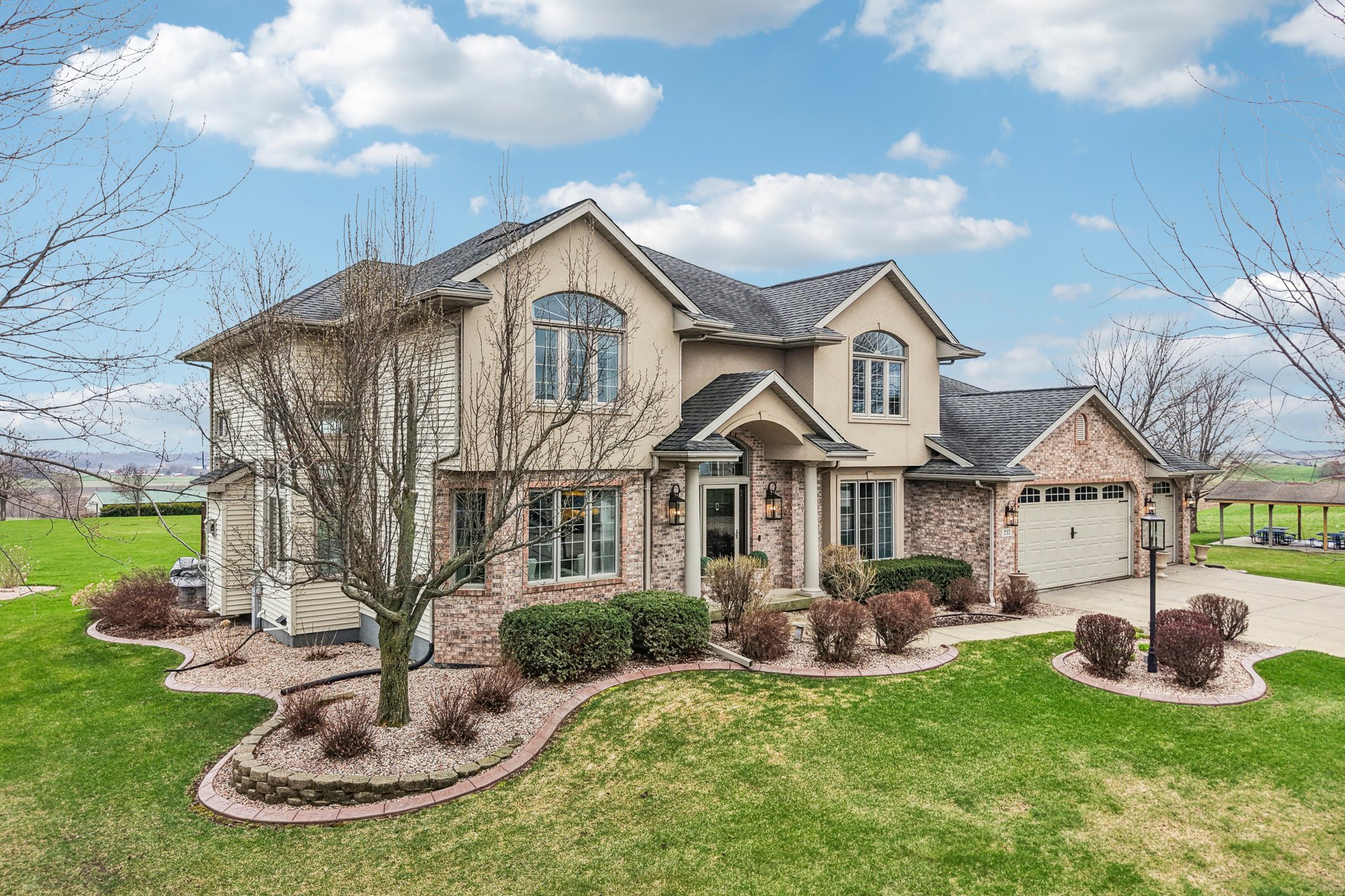 Sunset Dr-S1404-083.jpg