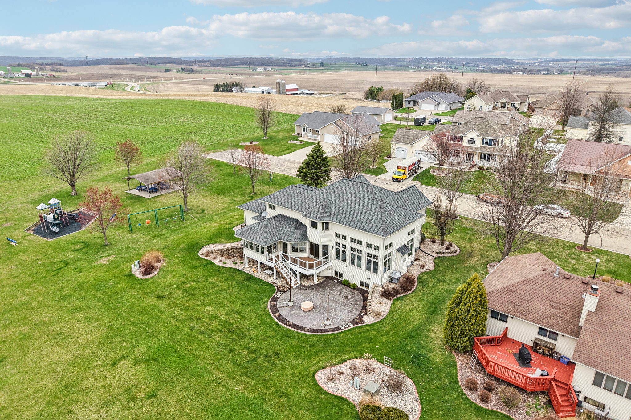 Sunset Dr-S1404-099.jpg