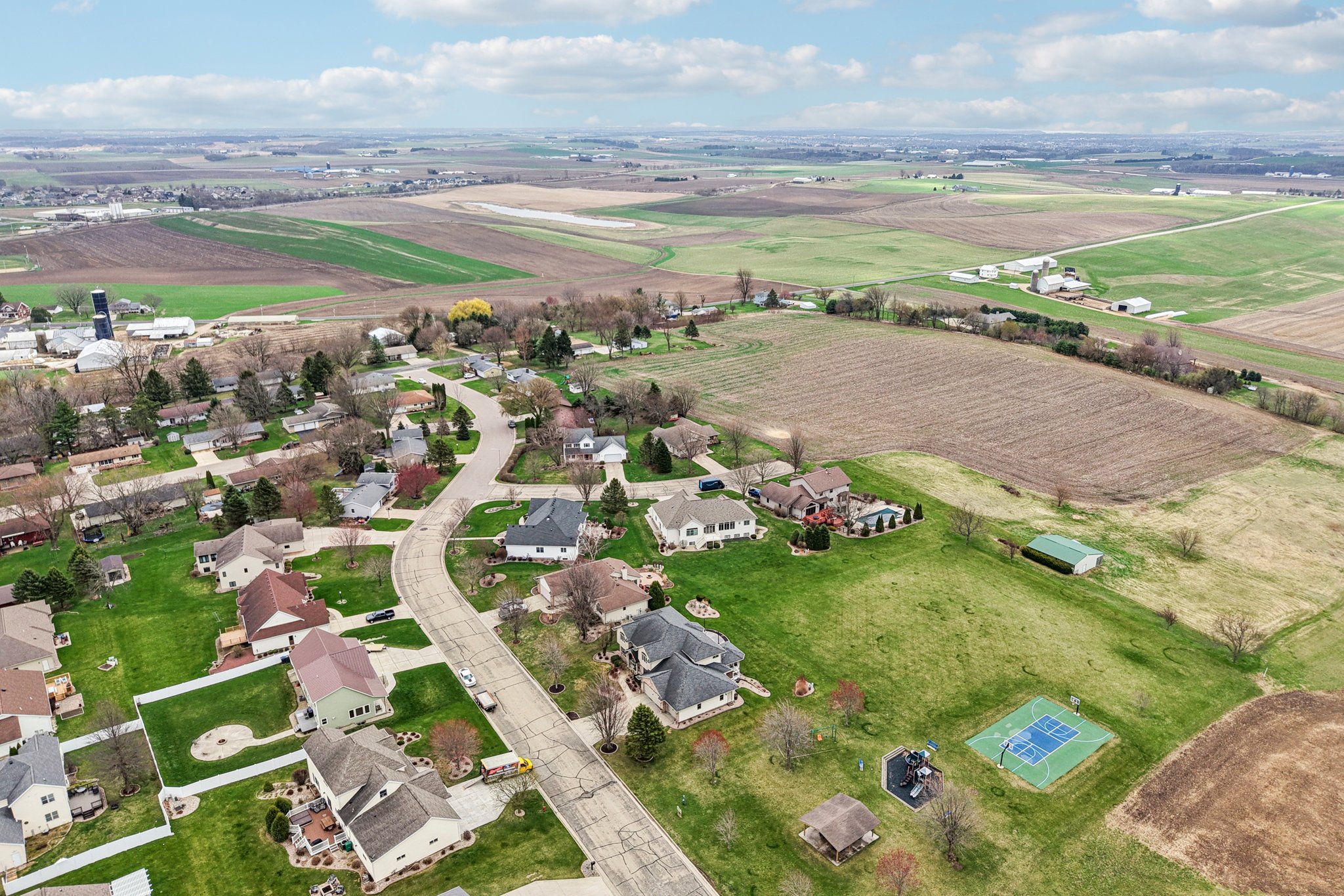 Sunset Dr-S1404-103.jpg