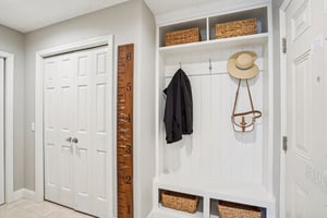 Sunset Dr-S1404-027.jpg