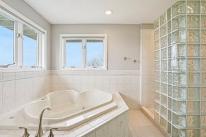 Sunset Dr-S1404-041.jpg