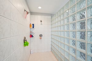 Sunset Dr-S1404-044.jpg