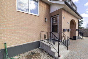 2170 Bromsgrove Rd, Mississauga, ON L5J 4J2, Canada Photo 15
